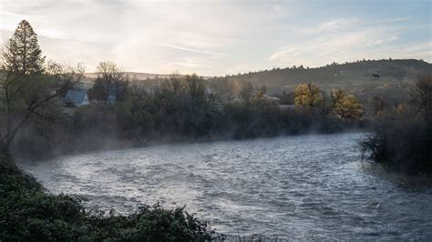 Klamath River Dam Removal Should Allow Salmon to Thrive.
